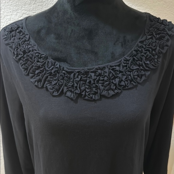 Charter Club XL Elegant Black Ruffled Women's Top!! - Picture 2 of 6